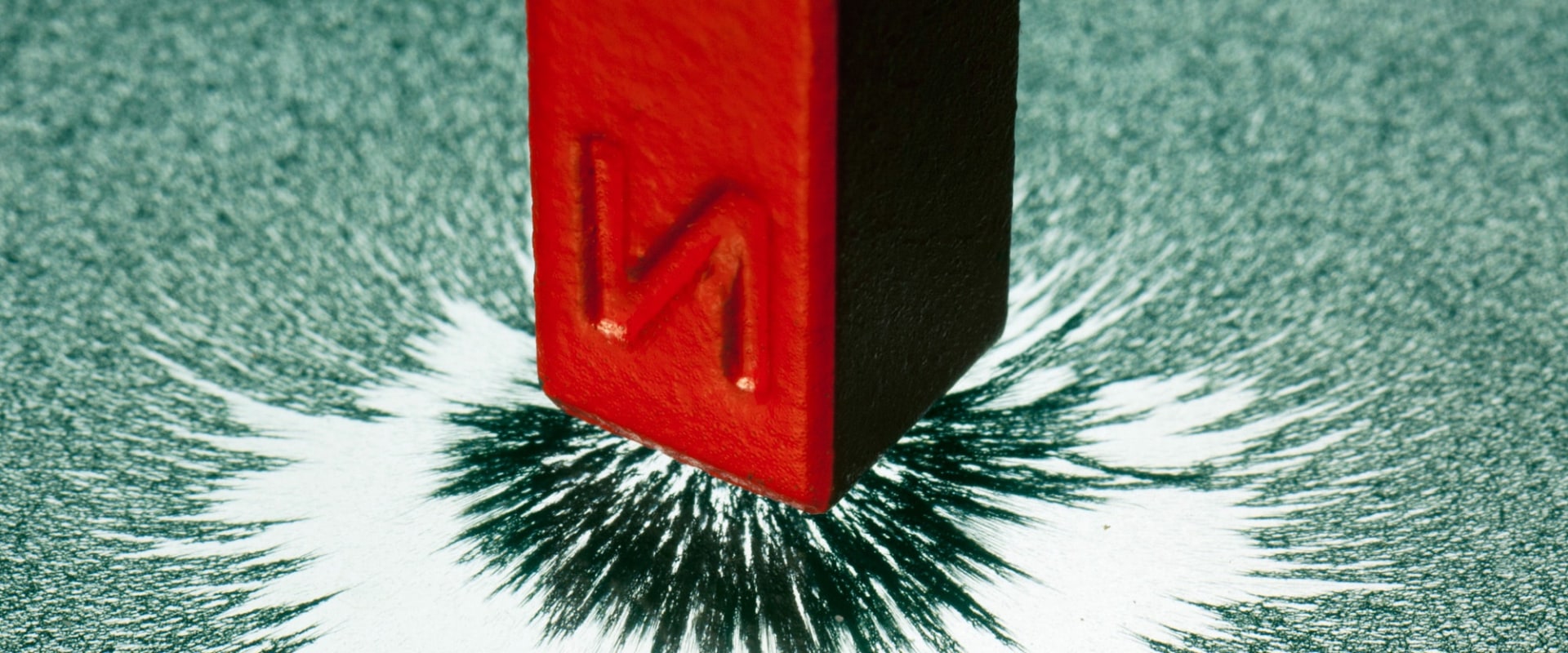 Understanding Maxwell's Equations
