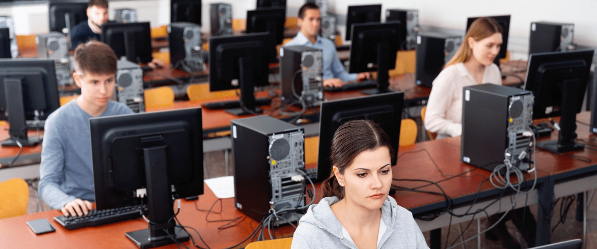 A Comprehensive Look at Code Libraries for Physics, Maths, and Computing Students